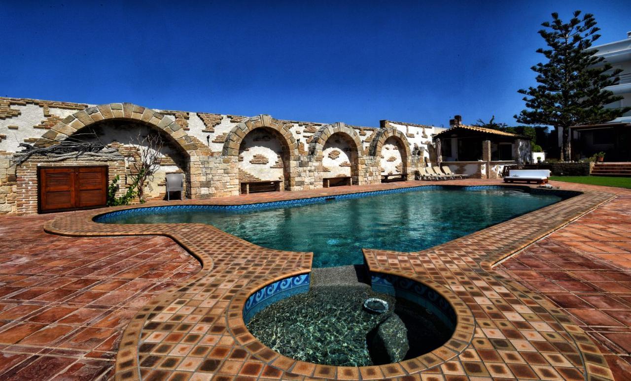 Luxurious By The Sea
